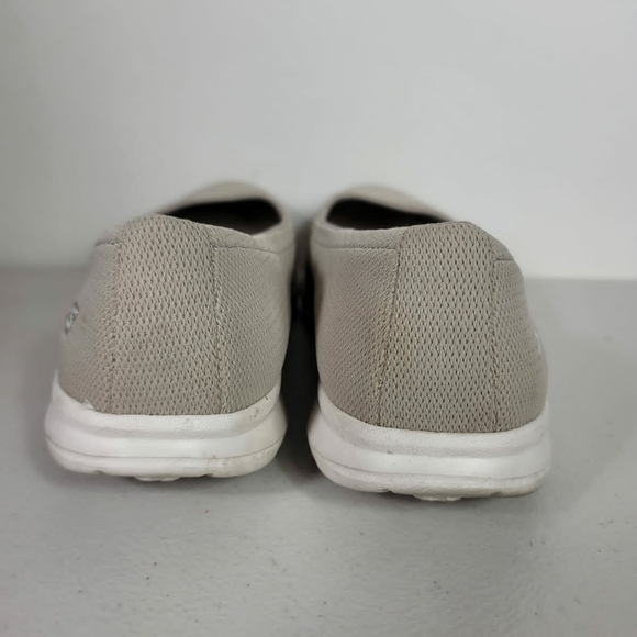 Skechers Go Step Luxe Woman's Slip On Flats 10 beige - Picture 6 of 9